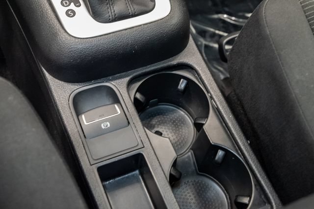 Used 2018 Volkswagen Tiguan Limited w/ Premium Package AWD/4WD image 22