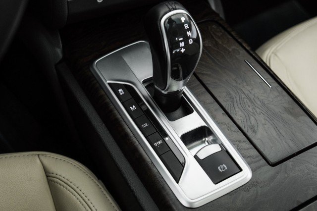 Used 2014 Maserati Ghibli S Q4 AWD/4WD image 26