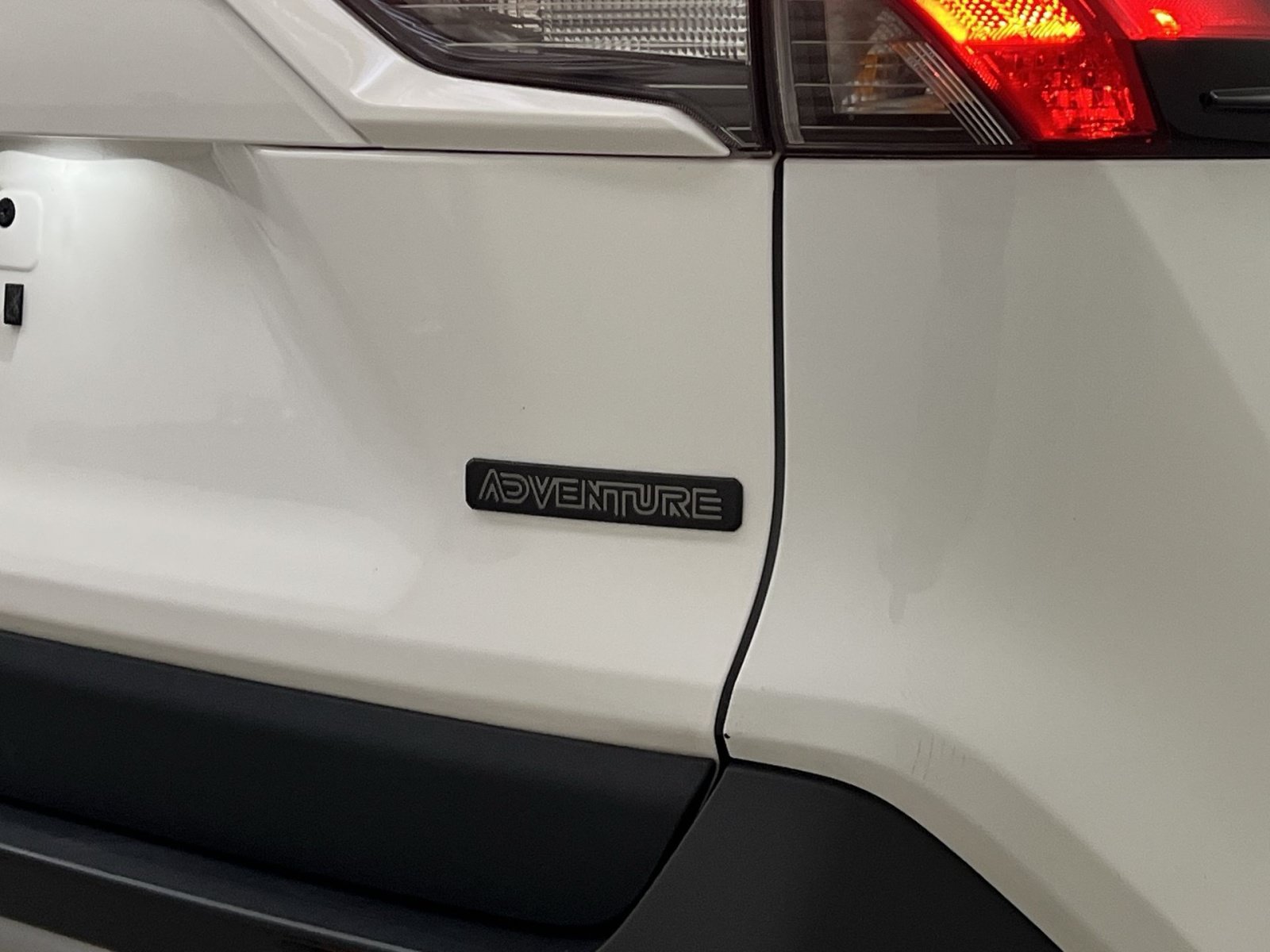 Used 2024 Toyota RAV4 Adventure AWD/4WD image 30