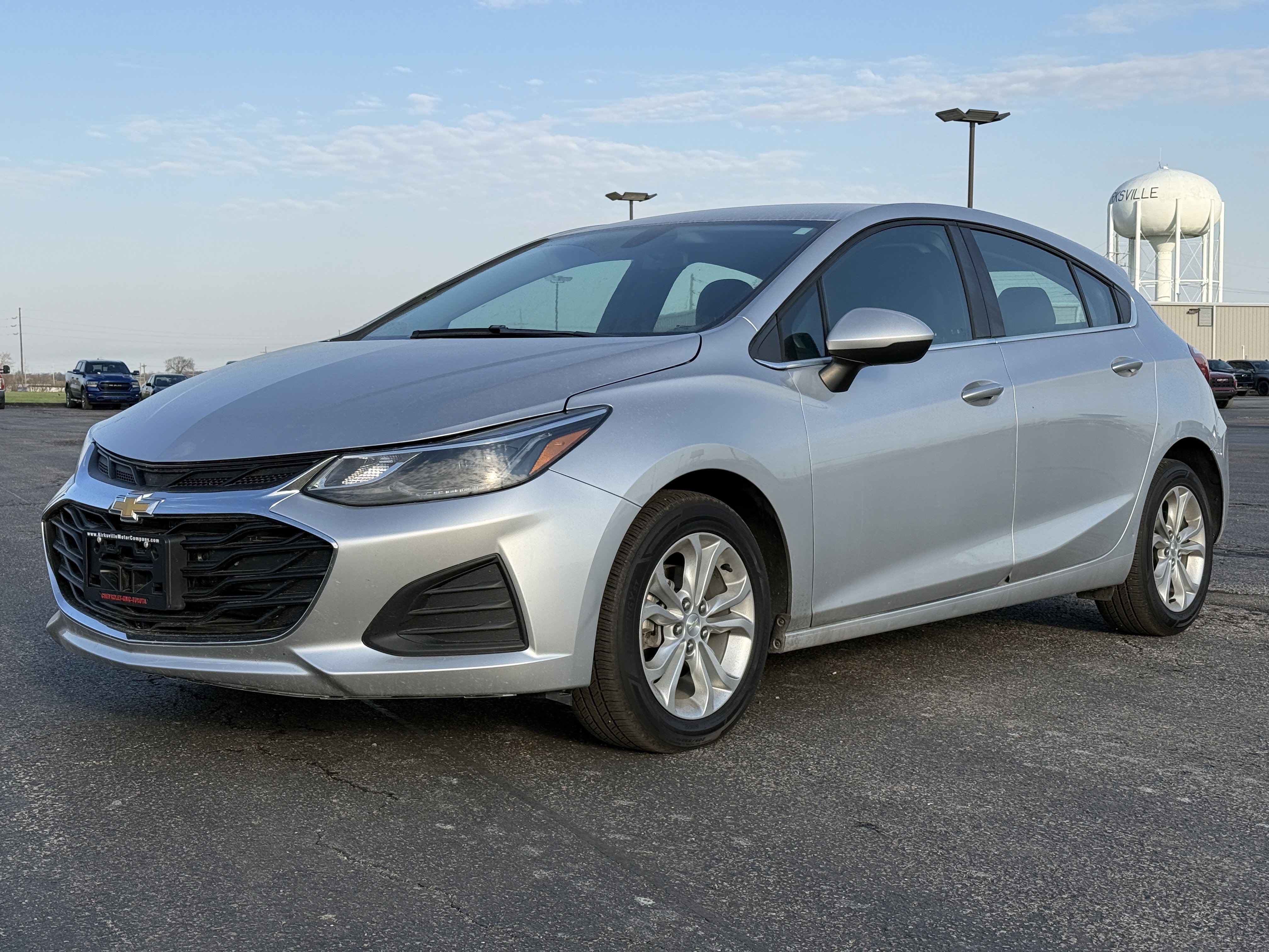 Used 2019 Chevrolet Cruze LT w/ Convenience Package image 7