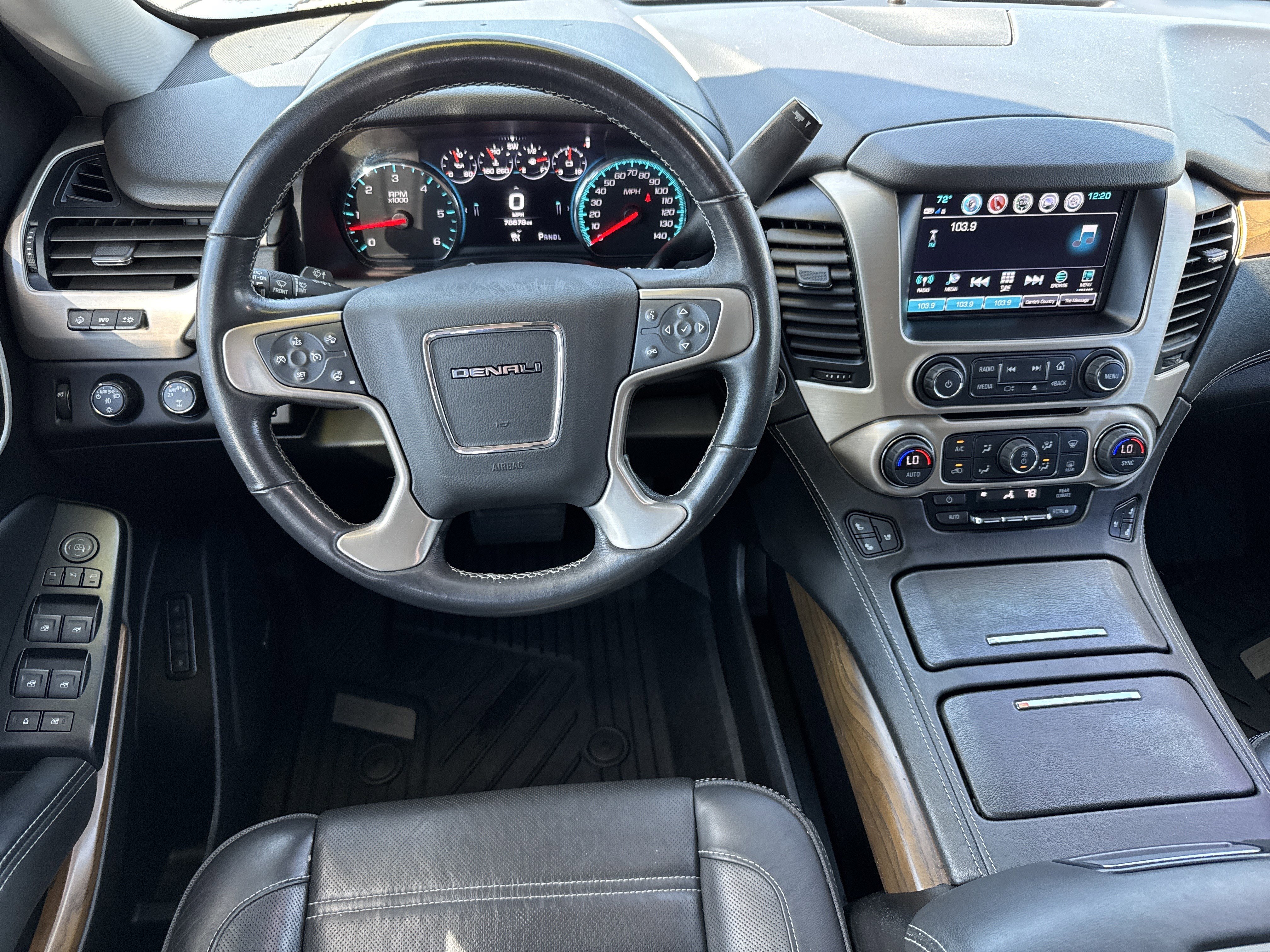Used 2020 GMC Yukon Denali w/ Open Road Package image 19