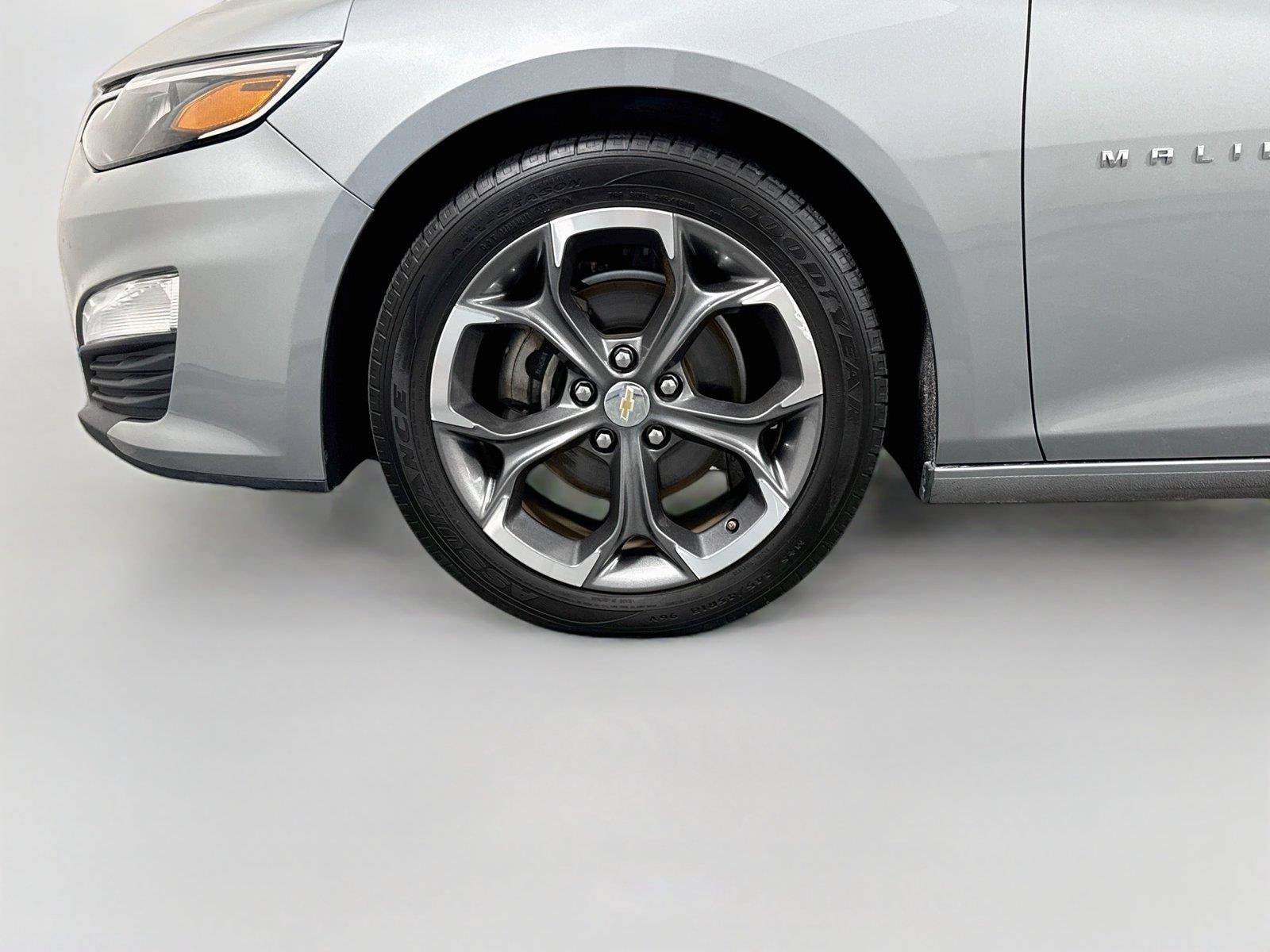 Used 2024 Chevrolet Malibu LT FWD image 32