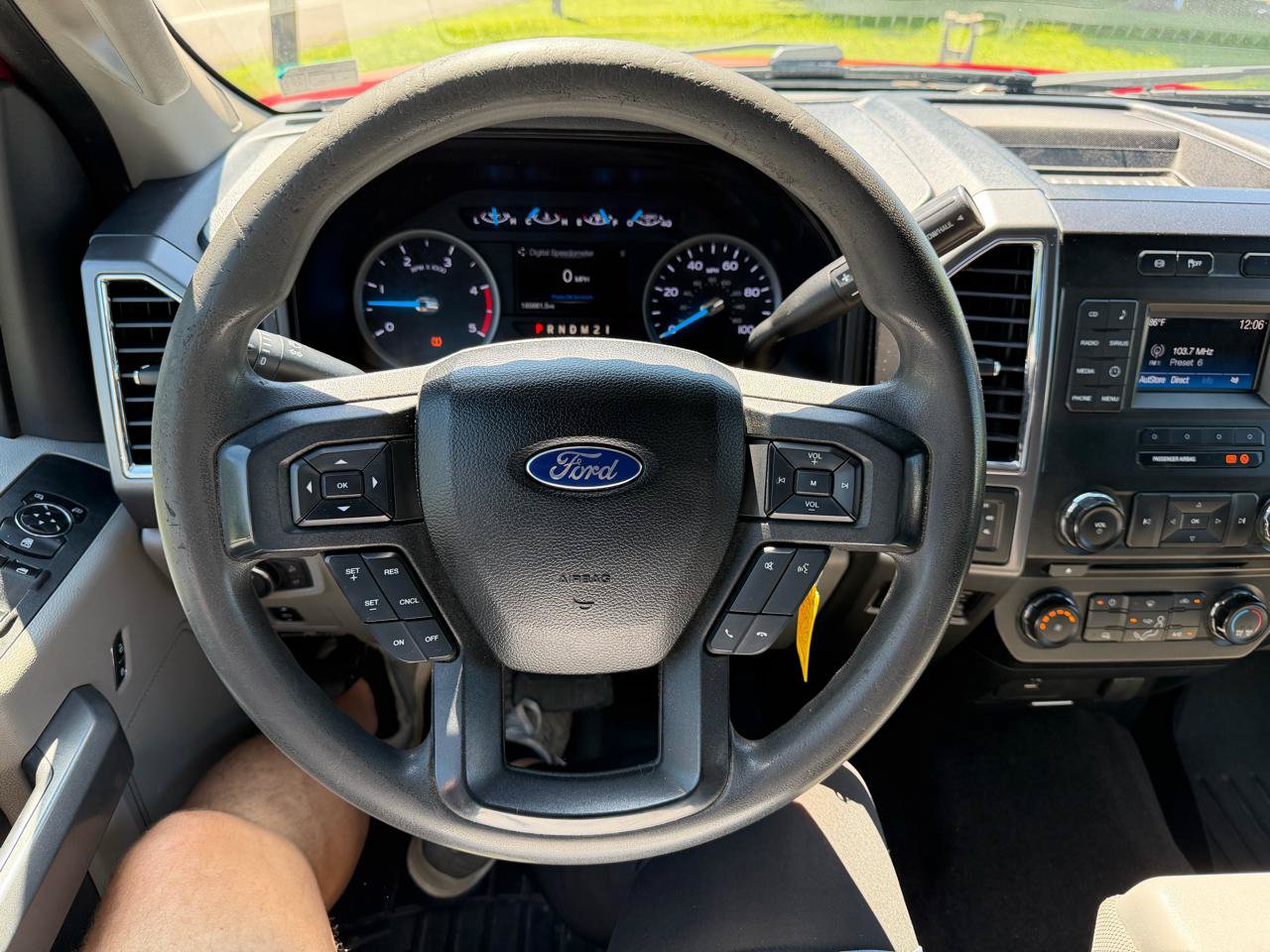 Used 2017 Ford F250 XLT w/ XLT Value Package AWD/4WD image 30