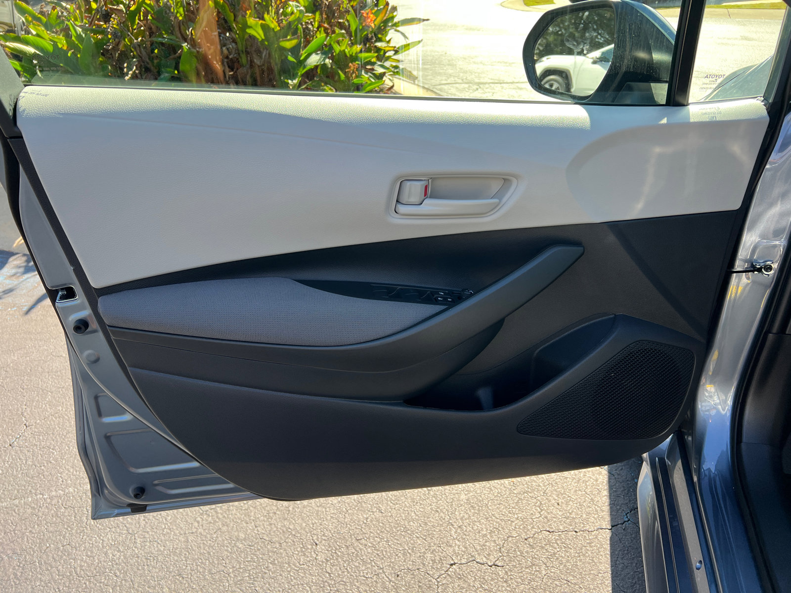 New 2026 Toyota Corolla LE image 10