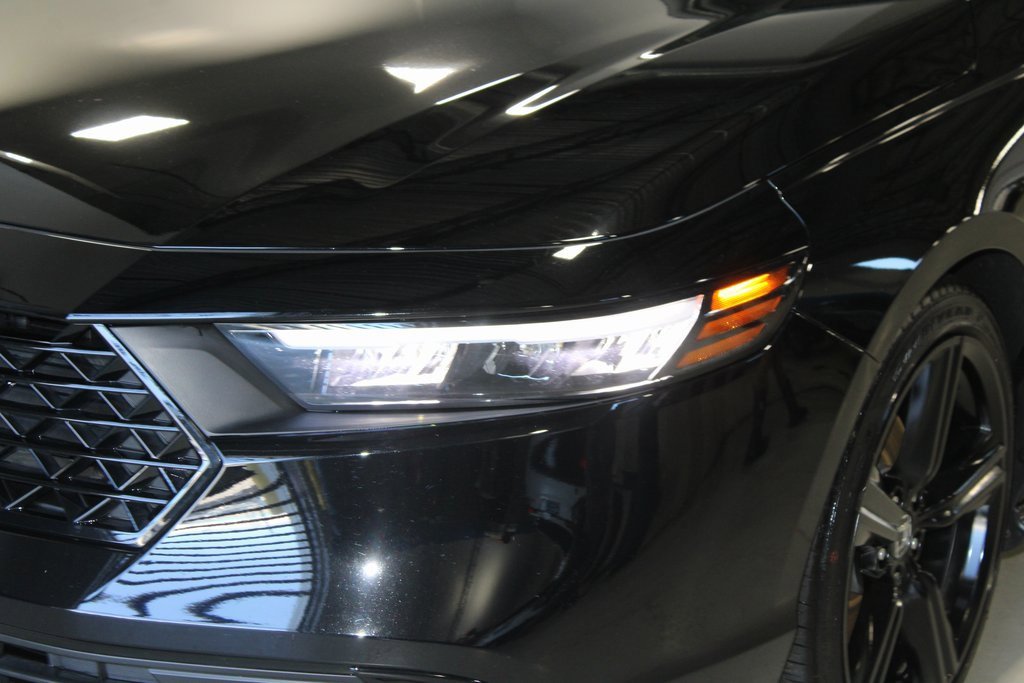 Certified 2025 Honda Accord Sport image 2