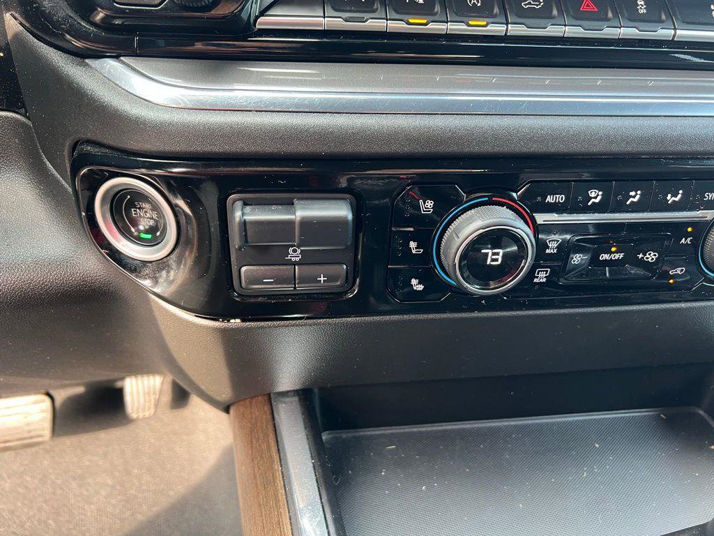 Used 2023 Chevrolet Silverado 1500 High Country w/ Technology Package image 37