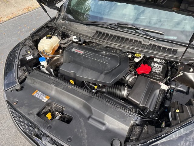 Used 2020 Ford Edge ST image 37