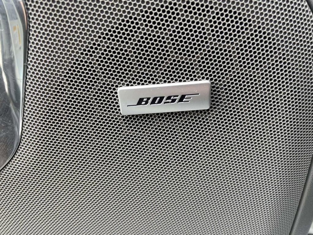 Used 2023 GMC Yukon SLT w/ SLT Luxury Package AWD/4WD image 19