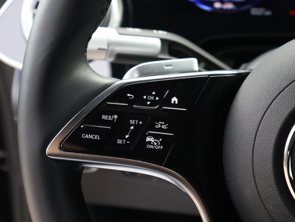 Certified 2024 Mercedes-Benz EQS 580 4MATIC Sedan image 31