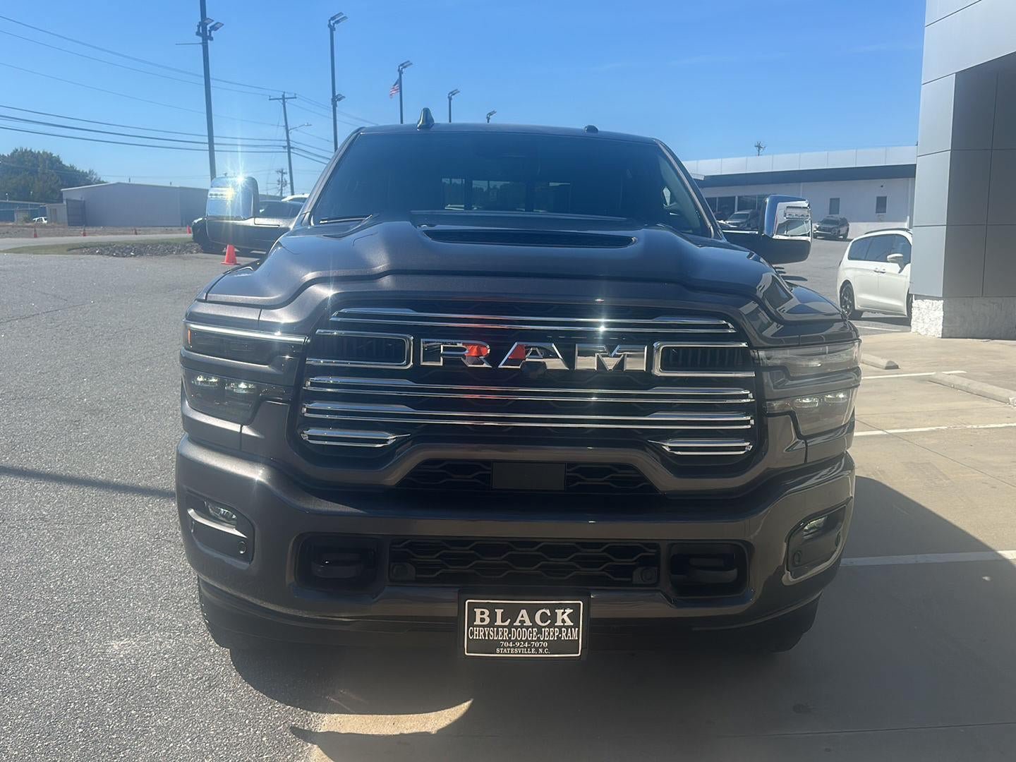 New 2026 RAM 2500 Laramie w/ Sport Appearance Package AWD/4WD image 2