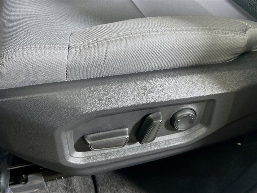 Certified 2025 Toyota Tundra SR5 image 18