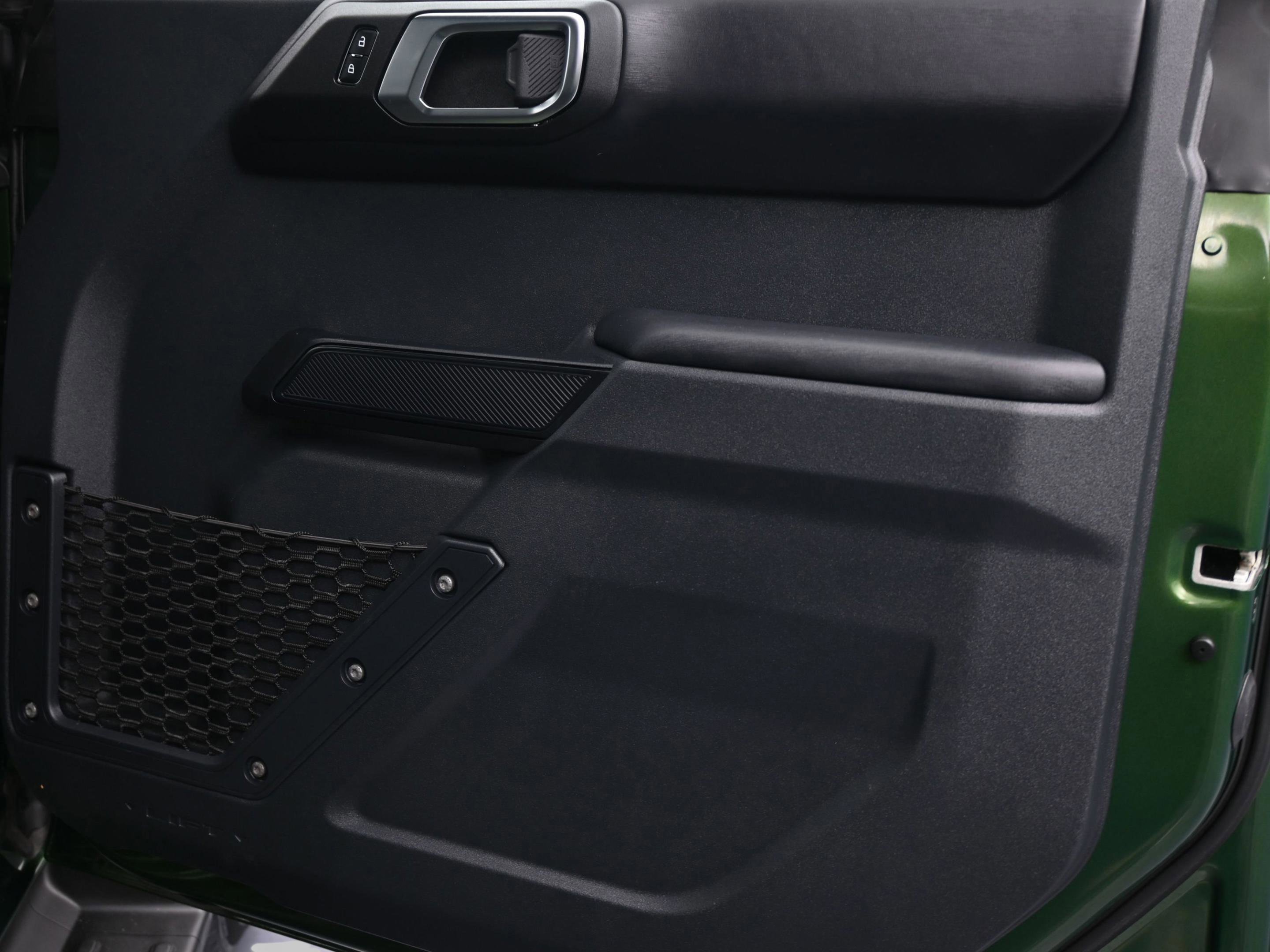 Used 2025 Ford Bronco Outer Banks image 35