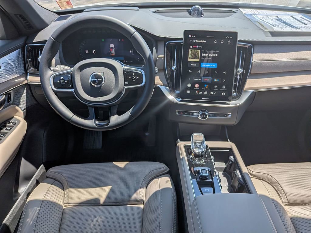 Used 2026 Volvo XC90 B5 Ultra AWD/4WD image 24