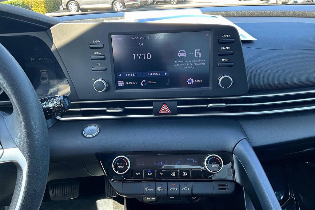 Certified 2023 Hyundai Elantra SEL image 8