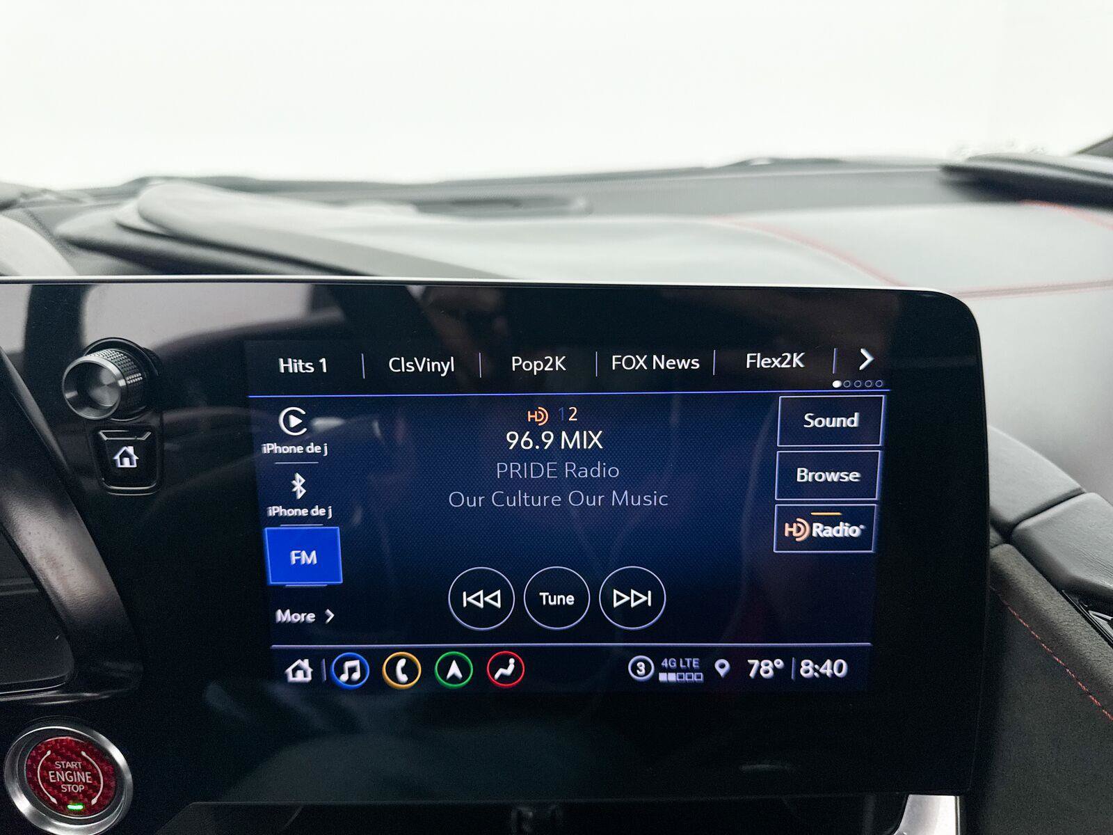 Used 2021 Chevrolet Corvette Stingray Premium Cpe w/ Z51 Performance Package RWD image 27