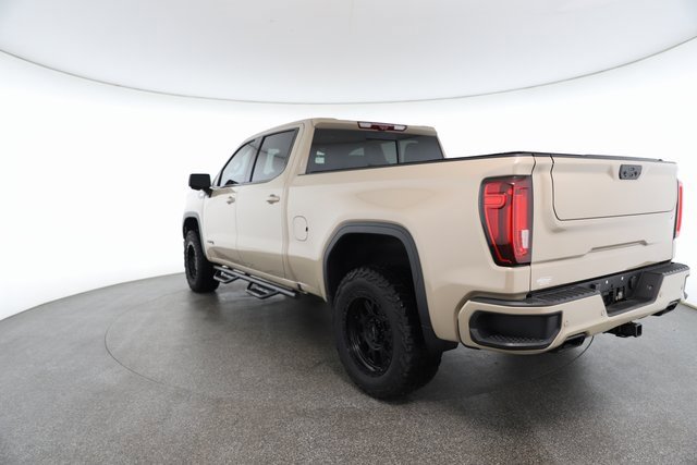 Used 2022 GMC Sierra 1500 AT4 w/ Technology Package image 11