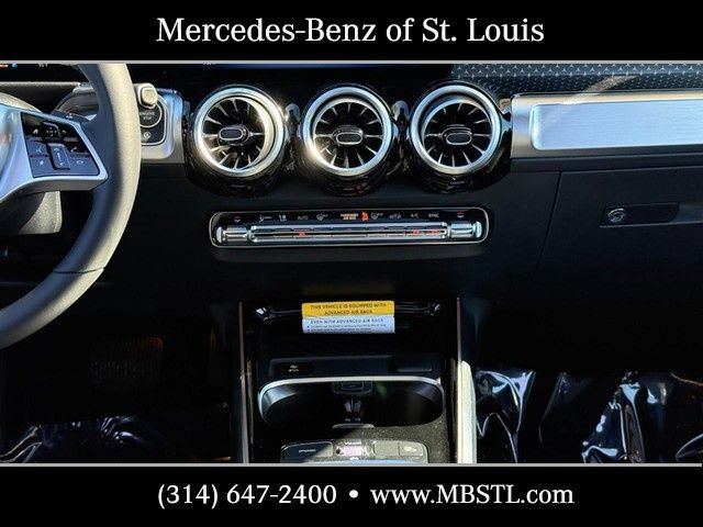 New 2026 Mercedes-Benz GLB 250 4MATIC image 11