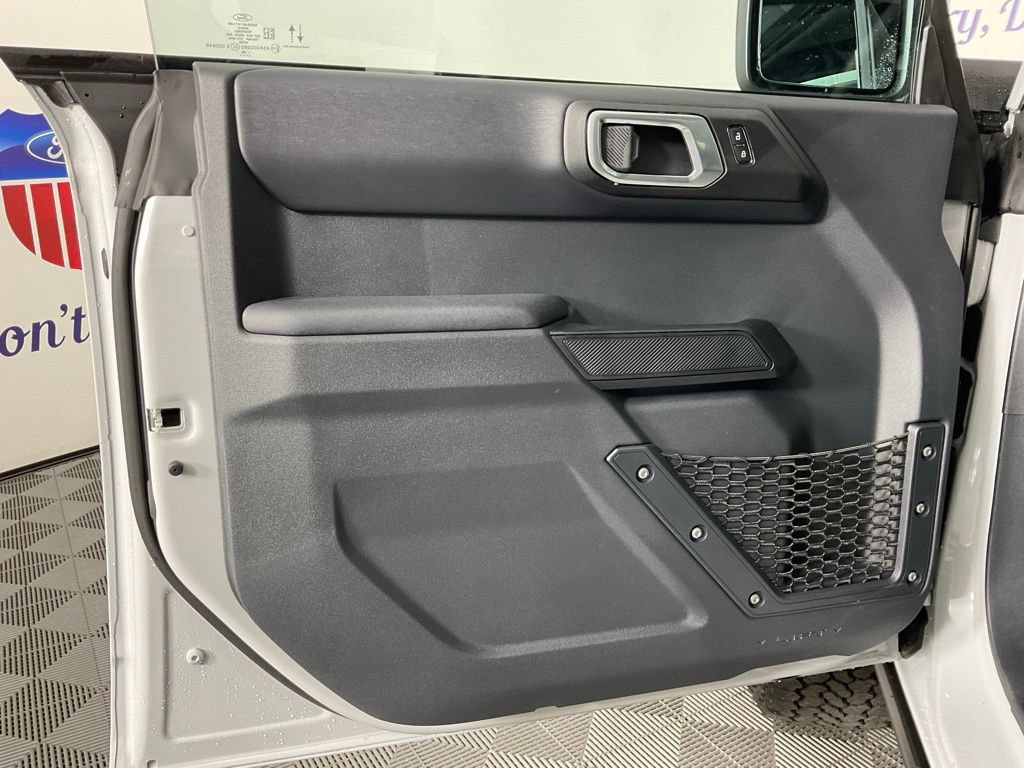 New 2026 Ford Bronco Badlands AWD/4WD image 12