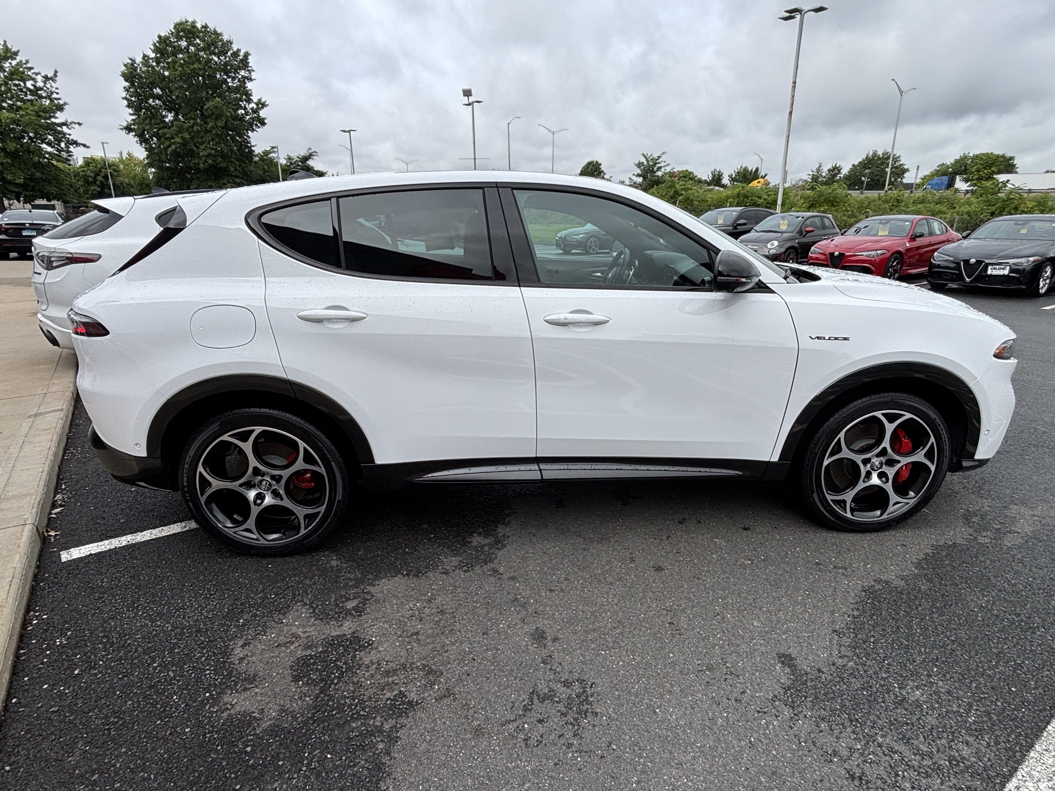Used 2024 Alfa Romeo Tonale Veloce AWD/4WD image 8