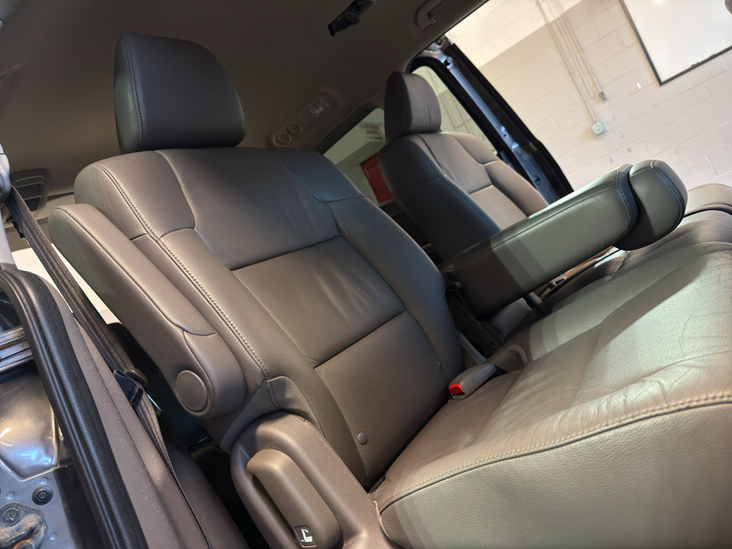 Used 2013 Honda Odyssey EX-L image 26