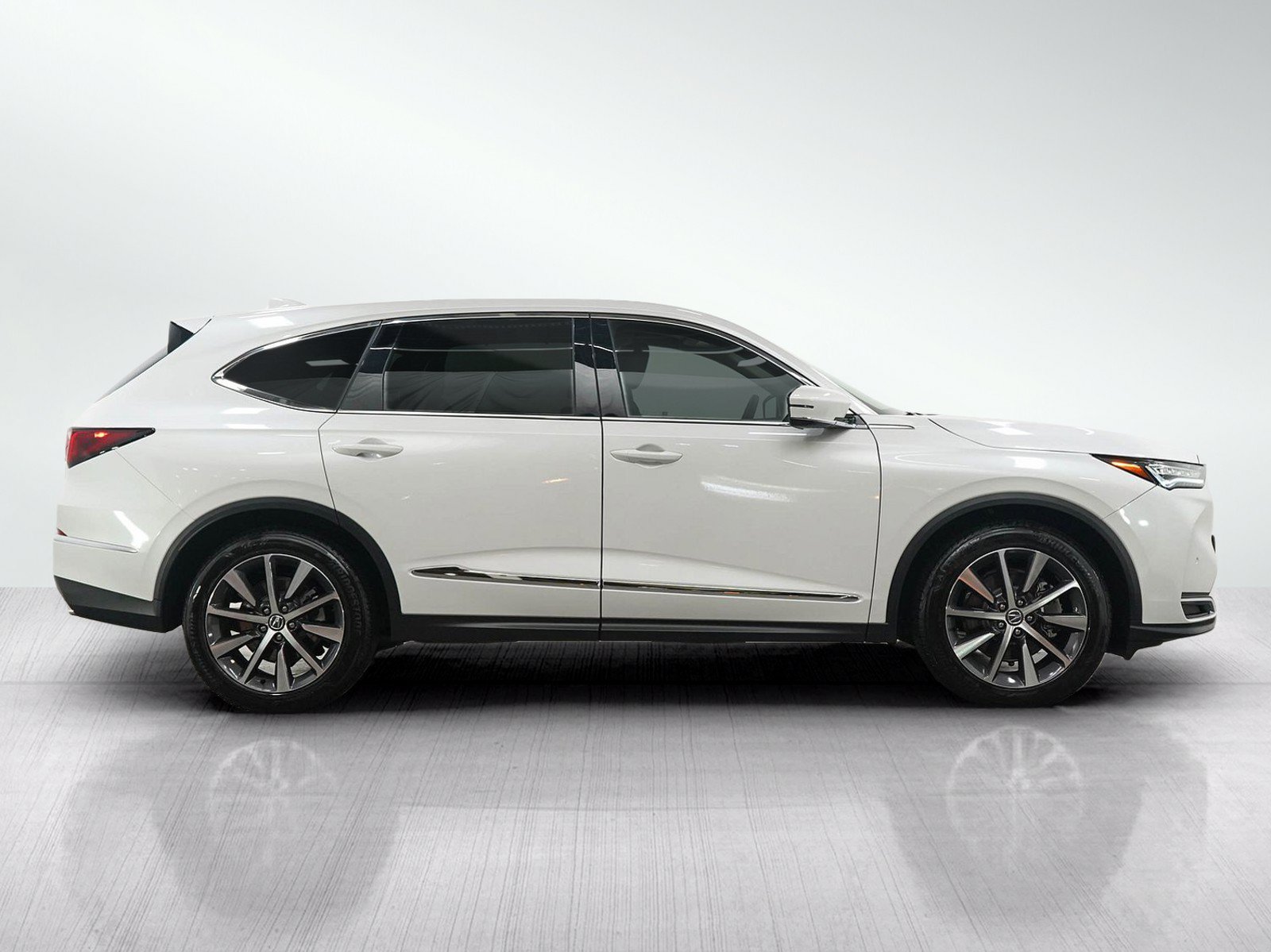 Used 2026 Acura MDX w/ Technology Package AWD/4WD image 6