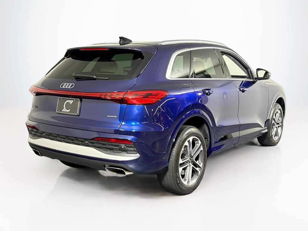 Used 2025 Audi Q5 Premium AWD/4WD image 5