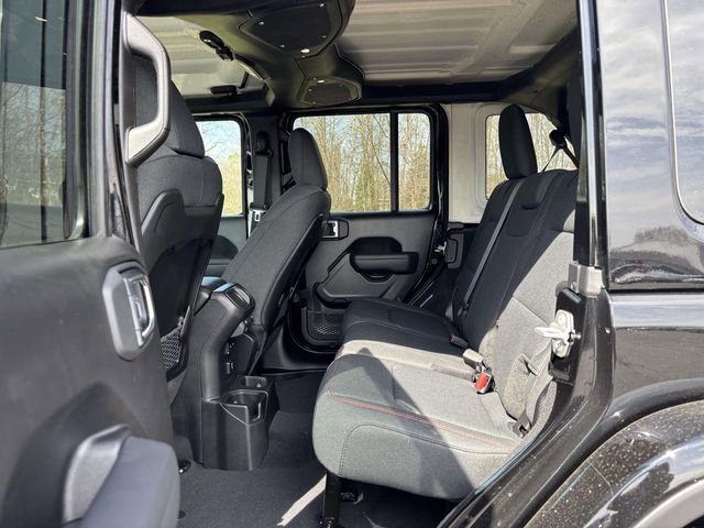 New 2026 Jeep Wrangler Unlimited Rubicon w/ Xtreme 35 Tire Package image 5