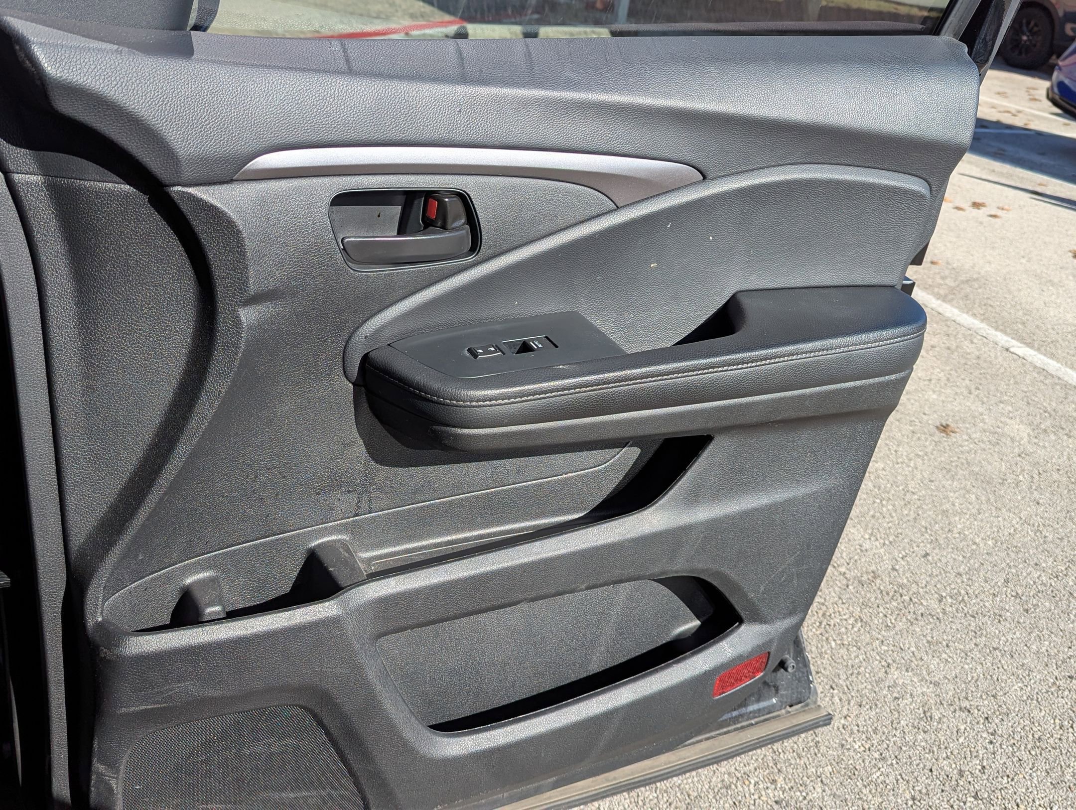 Certified 2023 Honda Passport EX-L image 28