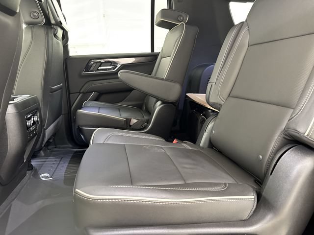 New 2026 GMC Yukon XL Elevation w/ Elevation Premium Package RWD image 26