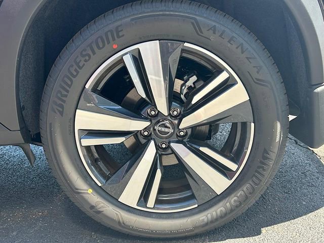 New 2025 Nissan Rogue SL w/ Tech Package image 25