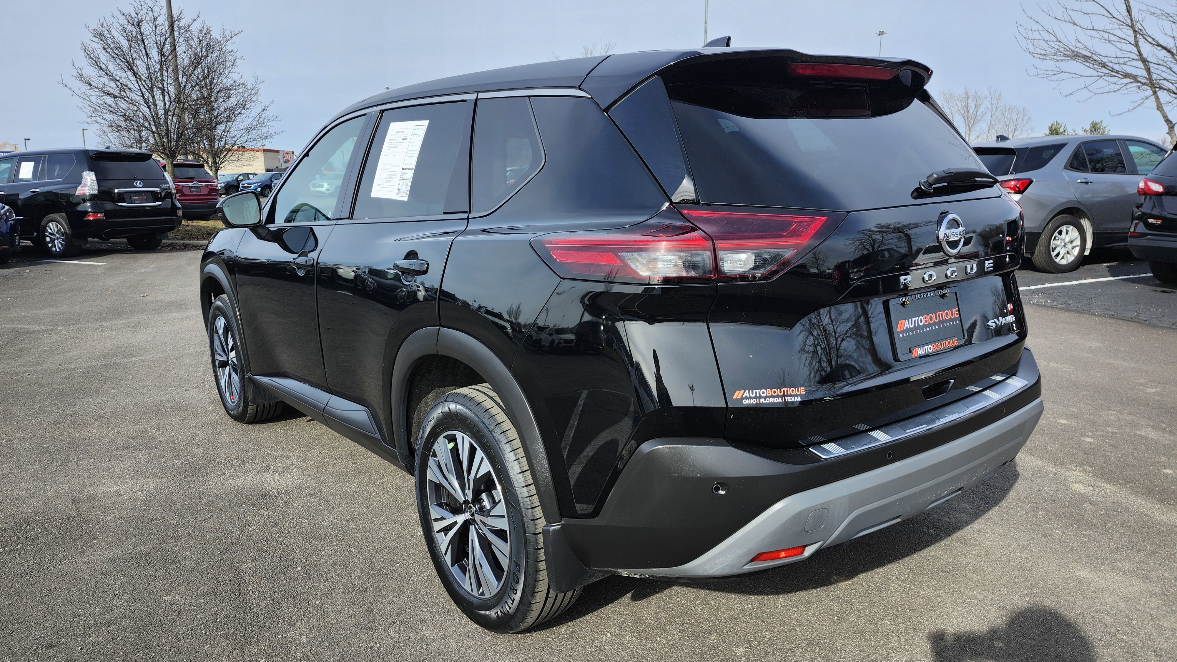Used 2021 Nissan Rogue SV image 15