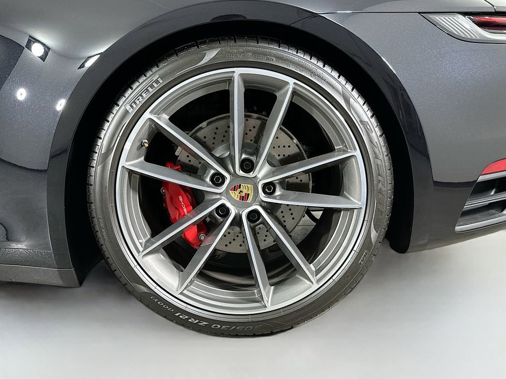 Used 2024 Porsche 911 Carrera 4S image 30