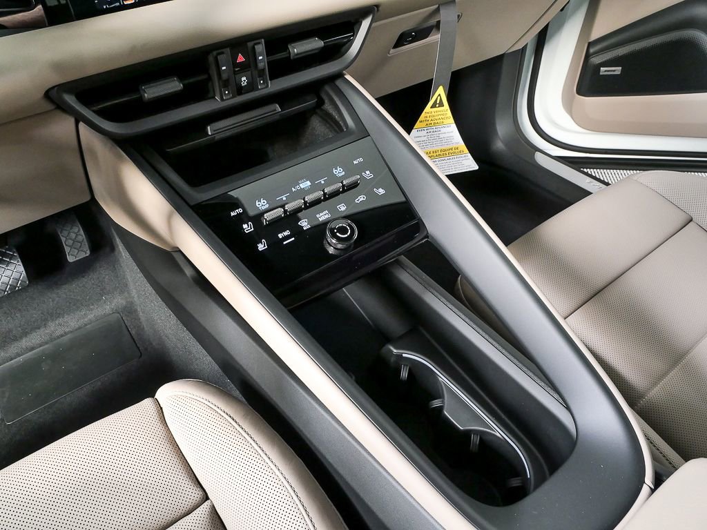 New 2026 Porsche Macan Electric image 17