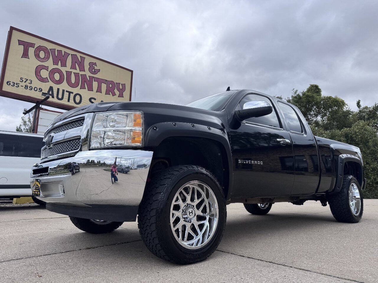 Used 2012 Chevrolet Silverado 1500 LT AWD/4WD image 1