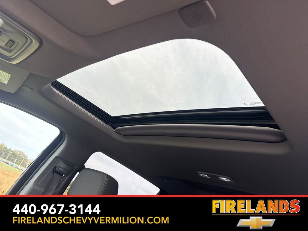 Used 2025 Chevrolet Silverado 1500 LTZ w/ LTZ Convenience Package II image 3