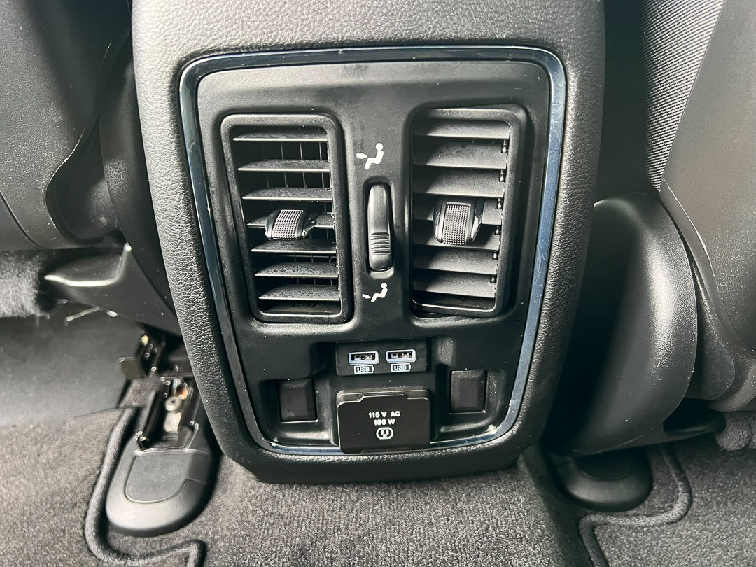 Used 2021 Jeep Grand Cherokee Limited w/ Trailer Tow Group IV AWD/4WD image 28