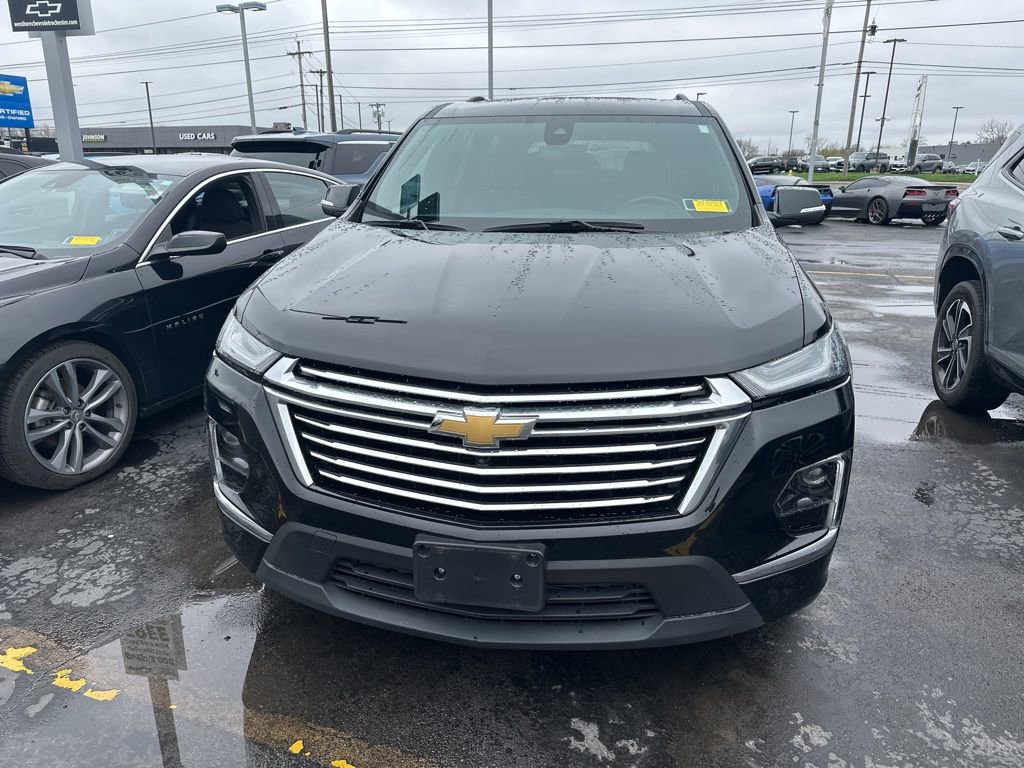Used 2023 Chevrolet Traverse Premier AWD/4WD image 5