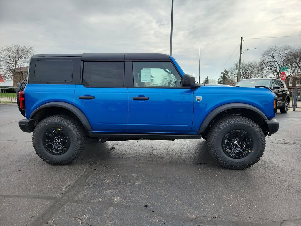 New 2026 Ford Bronco Big Bend w/ Black Diamond Package image 3