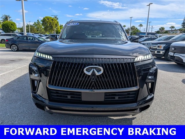 Used 2025 INFINITI QX80 Autograph image 3