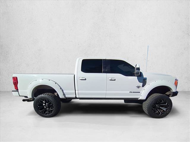 Used 2019 Ford F250 Lariat w/ Lariat Ultimate Package image 4