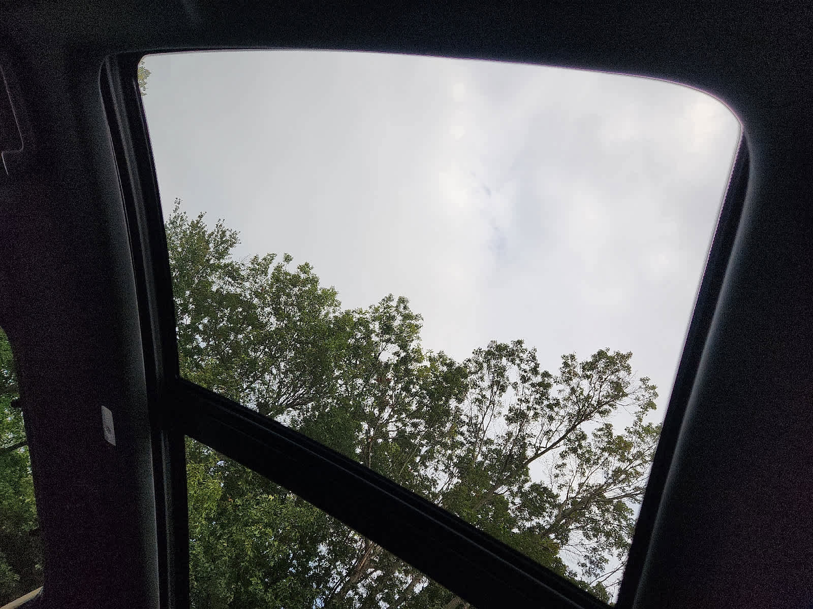 Used 2022 Acura MDX A-Spec image 15