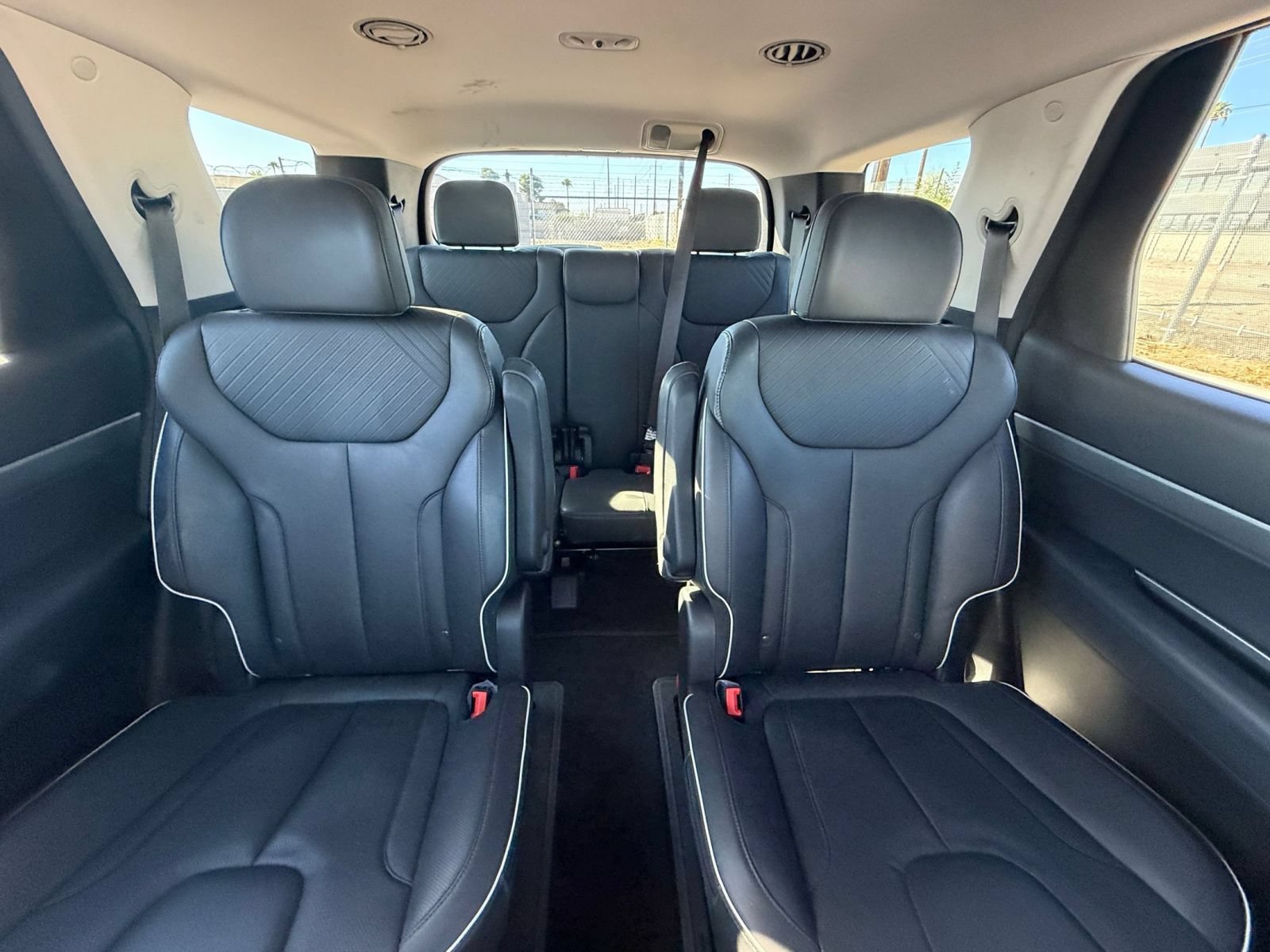 Used 2025 Hyundai Palisade SEL FWD image 41