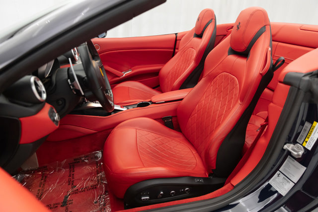 Used 2016 Ferrari California T RWD image 67