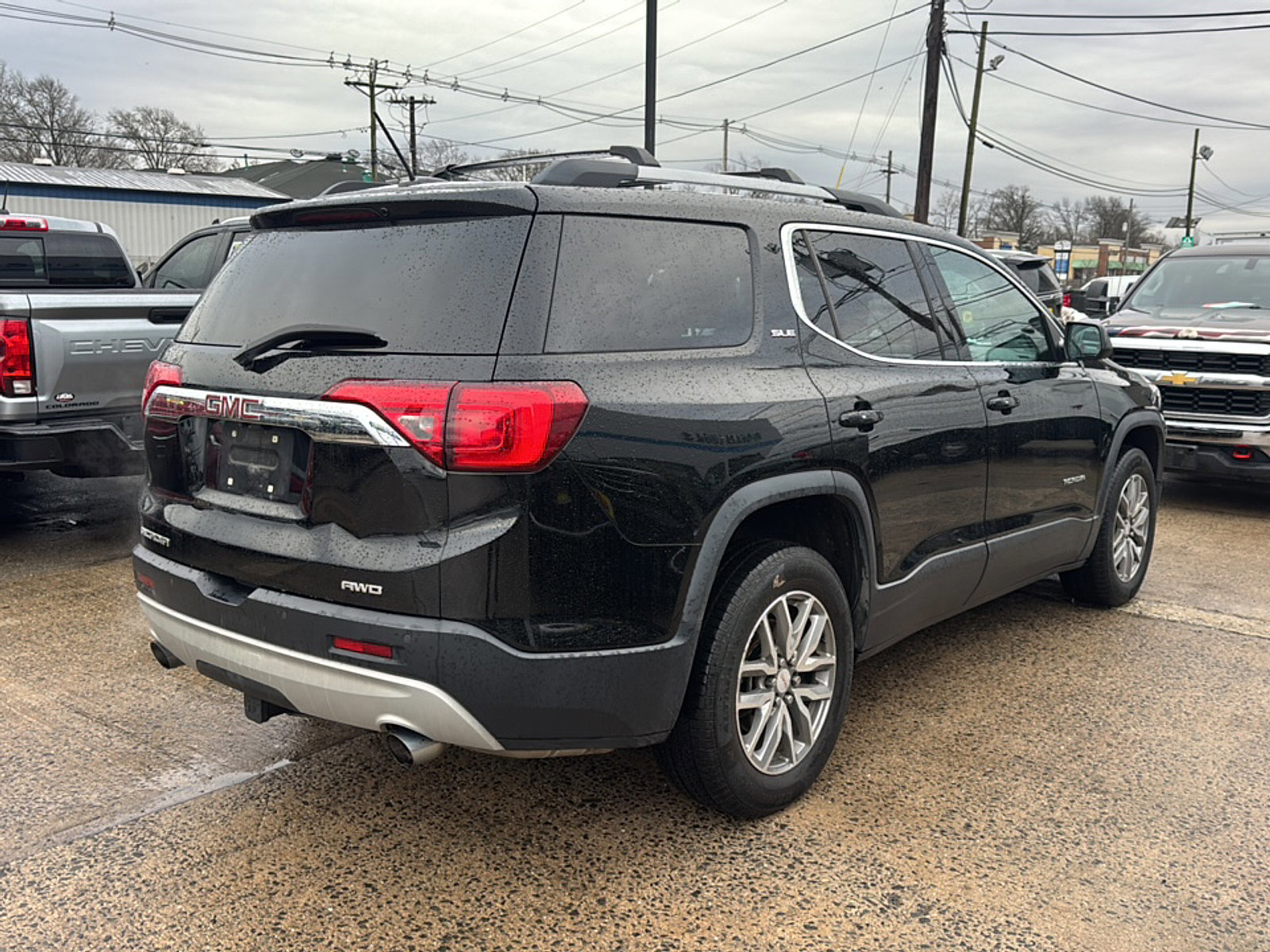 Used 2018 GMC Acadia SLE w/ Driver Alert Package I image 4