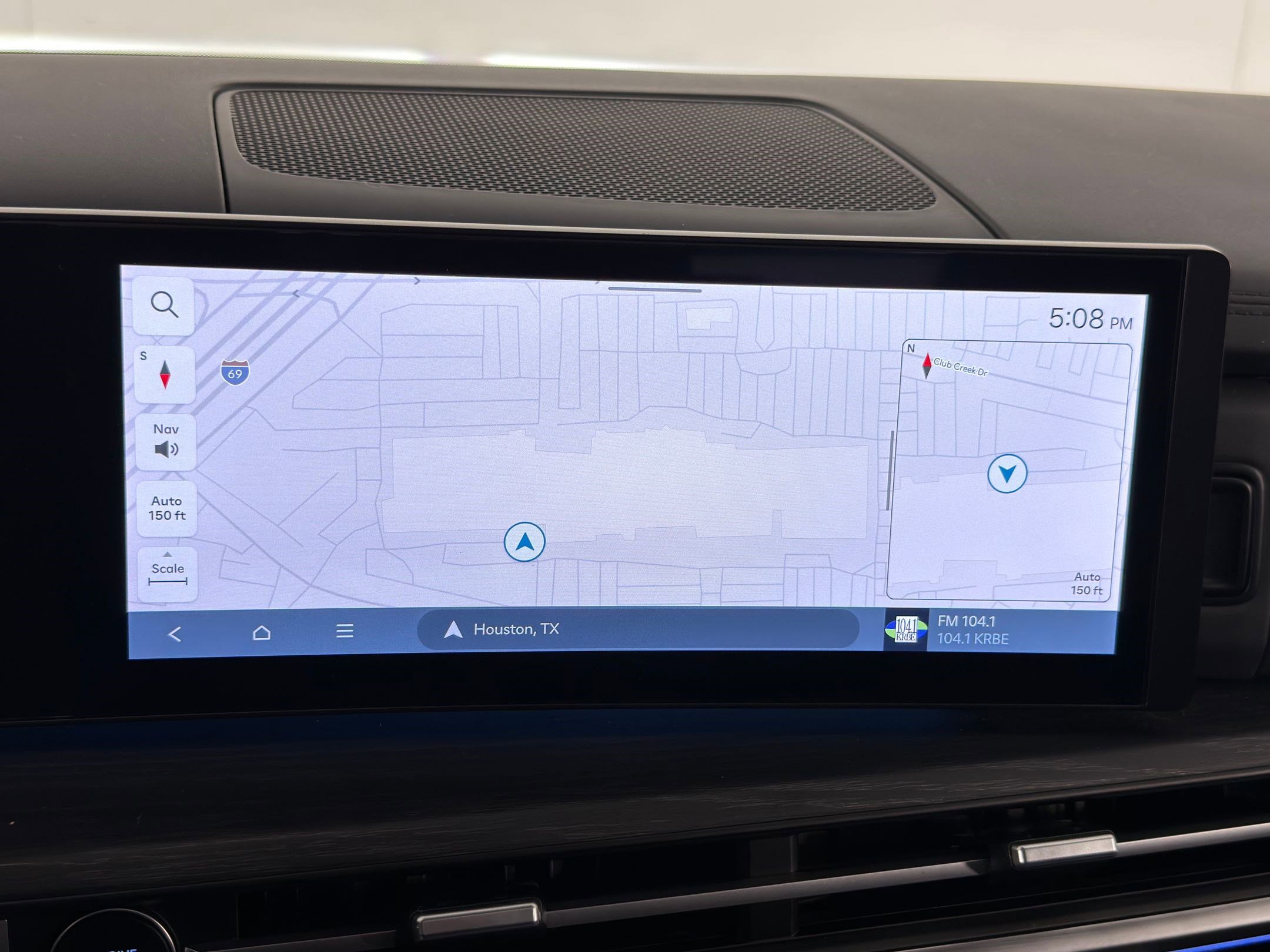 Used 2025 Hyundai Santa Fe Limited image 26