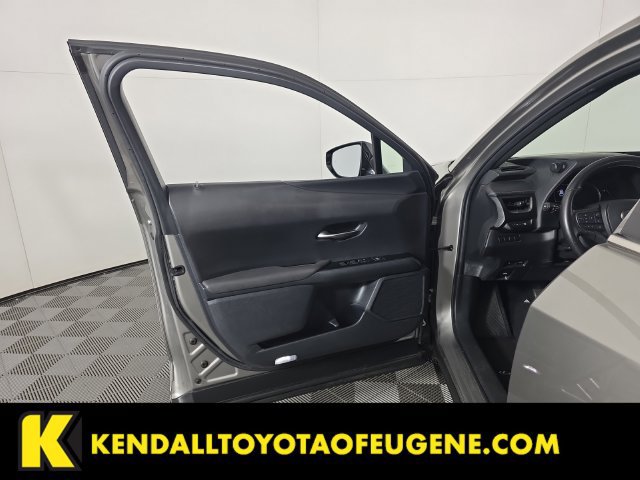 Used 2019 Lexus UX 200 FWD image 21