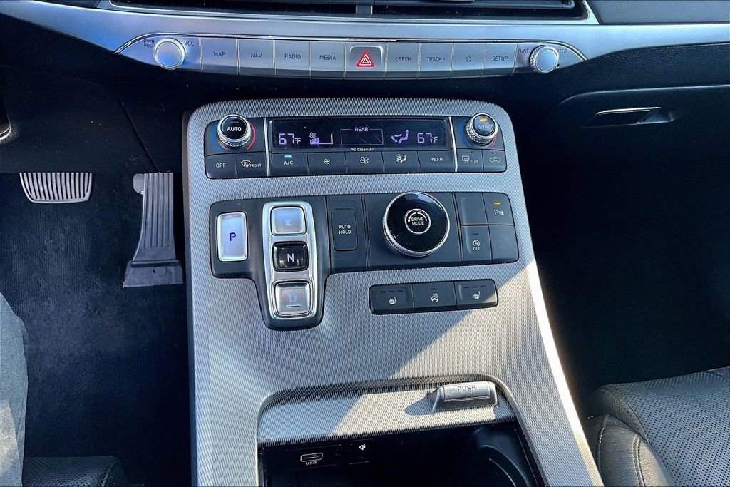 Used 2022 Hyundai Palisade SEL w/ 8P Bench Seat Package image 11