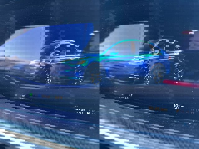 Used 2022 Tesla Model X Plaid image 8