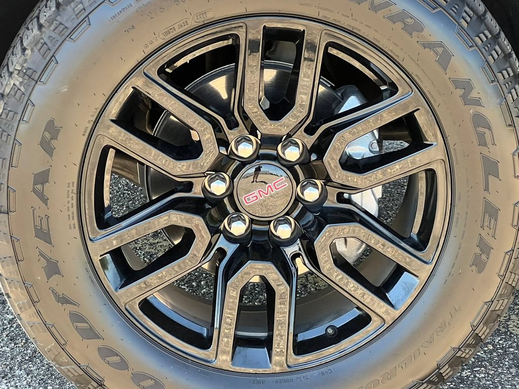 Used 2026 GMC Sierra 1500 Elevation AWD/4WD image 7