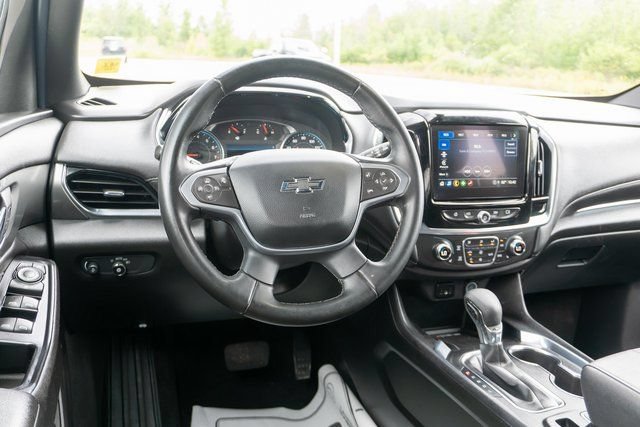 Used 2023 Chevrolet Traverse LT FWD image 13